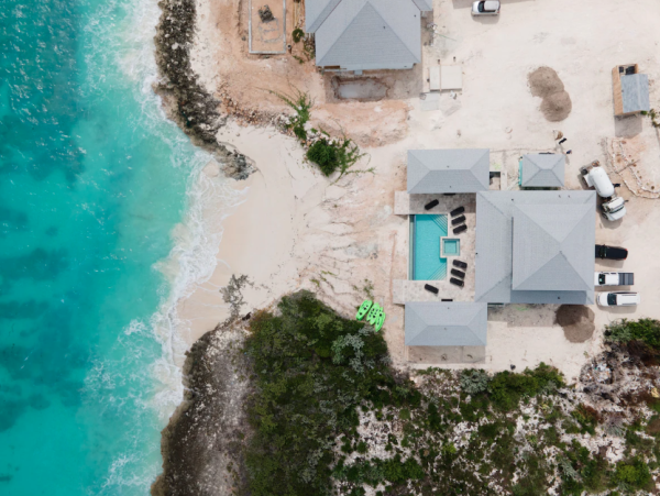 Luxurious Oceanfront Villa in Exuma - Perfect Island Retreat